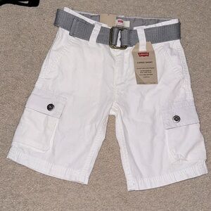Size 3T Levi’s cargo shorts